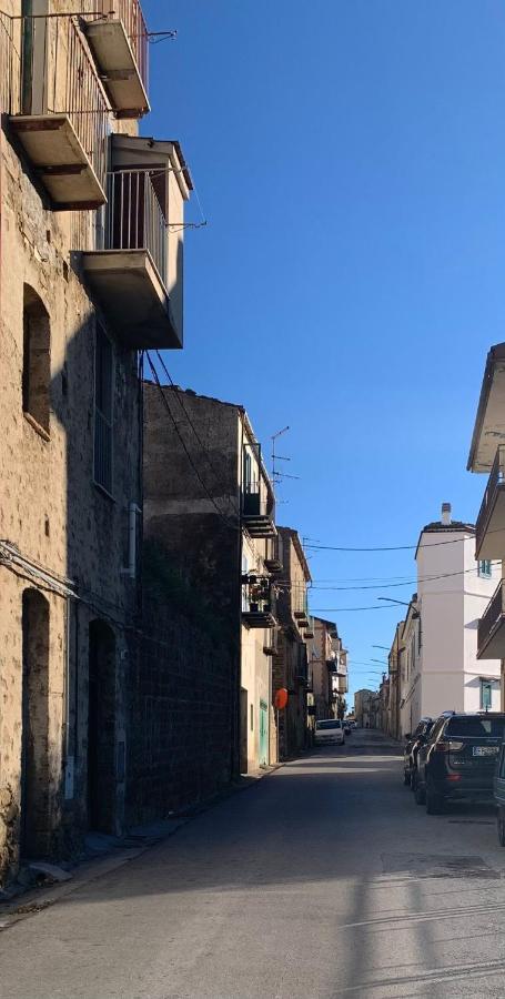 Casa Vacanze The Coste San Chirico Raparo Экстерьер фото